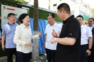 徐静雨：哈登若总决赛进这种三分 那鲍尔默或像勇士老板一样跪了